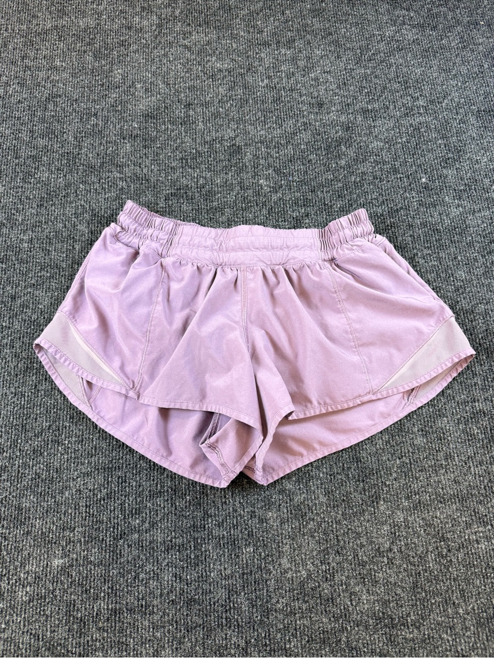 lululemon athletica Lavender Women's Hottie Hot Shorts
